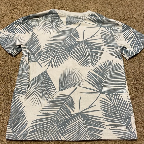 Palm Leaf Tee - Picture 4 of 4